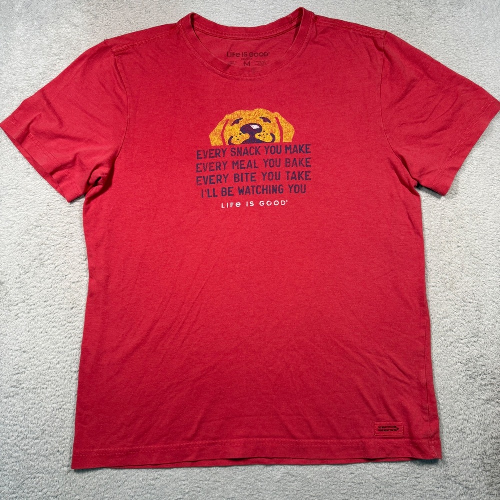 Life is Good Crusher T-Shirt Mens Medium Red Golden Retriever Dog Watching You
